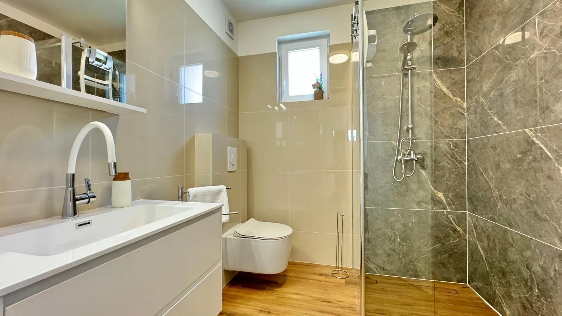 Goldie Vista Apartments Krk Krk Town 0*,  Croatia