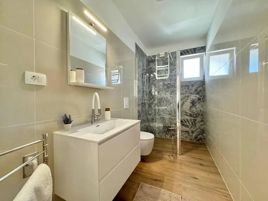 Goldie Vista Apartments Krk Krk Town Croatia